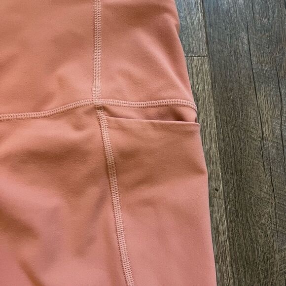 Fabletics Pureluxe Women’s Leggings Size medium - Picture 7 of 7